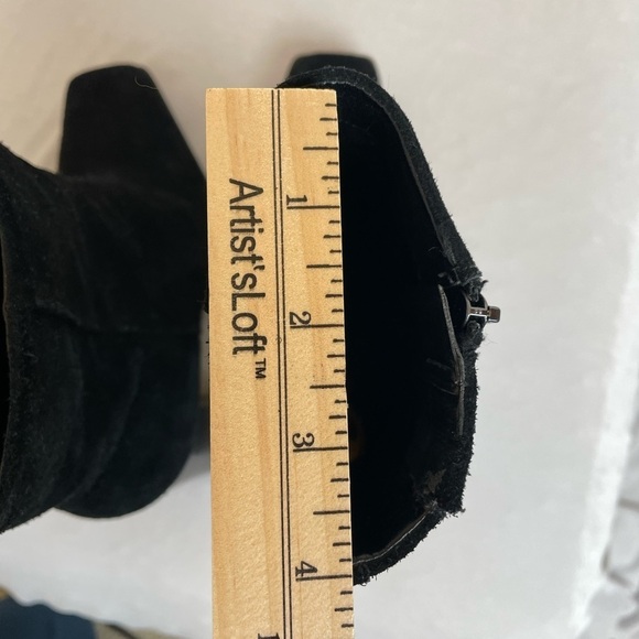 Sam Edelman black Ivette block heel suede bootie size 7.5 - Picture 6 of 8